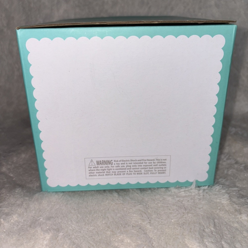 Tag‎ Night Light Baby Toddler Room Cute Bear LED Energy Efficient NIB - Picture 5 of 6